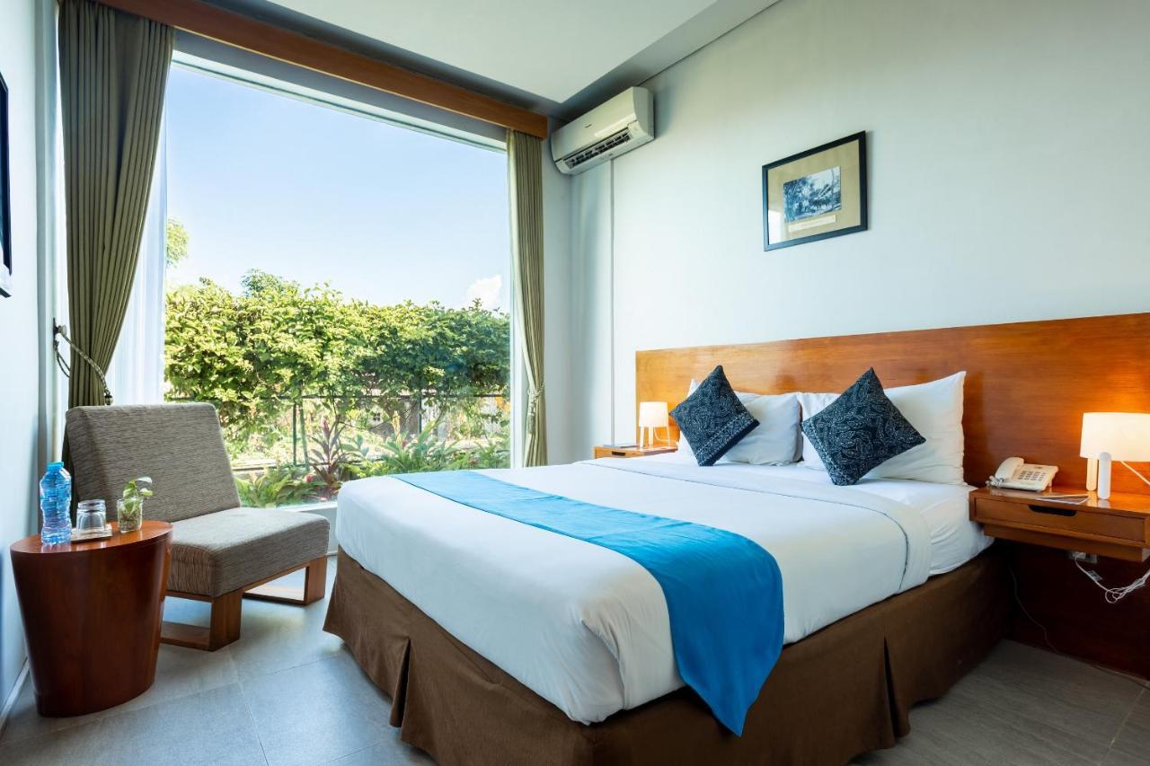Hotel Blambangan Banyuwangi  Exterior photo