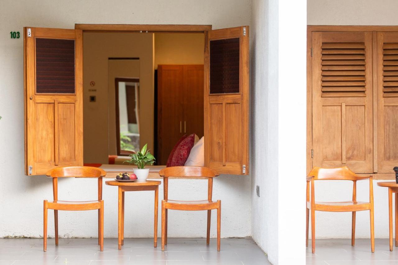 Hotel Blambangan Banyuwangi  Exterior photo