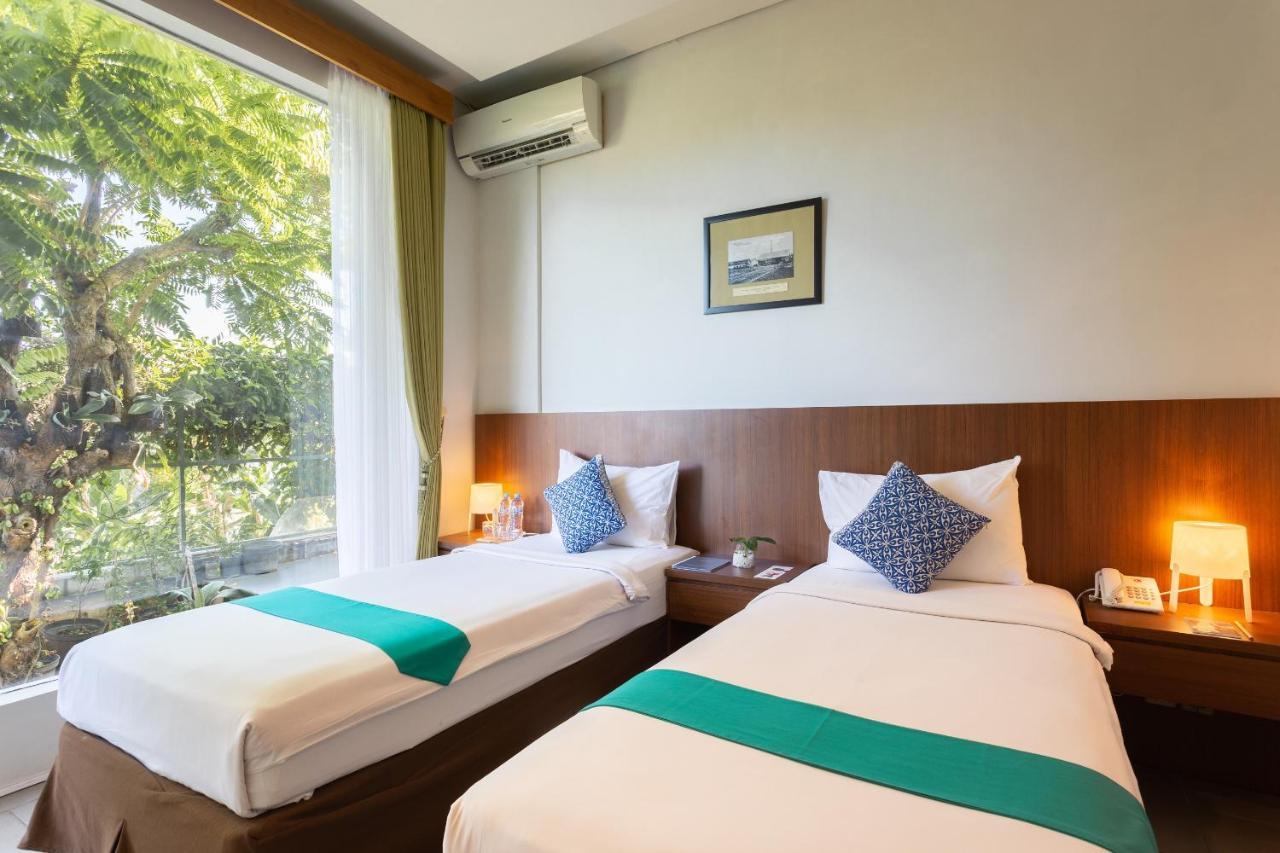Hotel Blambangan Banyuwangi  Exterior photo
