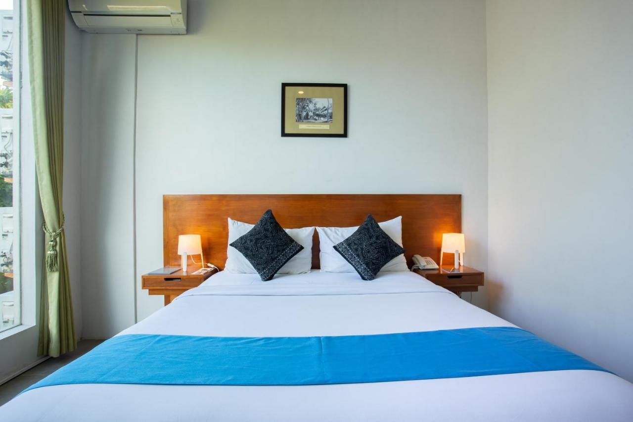 Hotel Blambangan Banyuwangi  Exterior photo